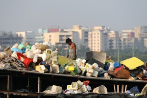 Recycling in Dharavi slum, Mumbai (photo: courtesy of Reality Gives)
